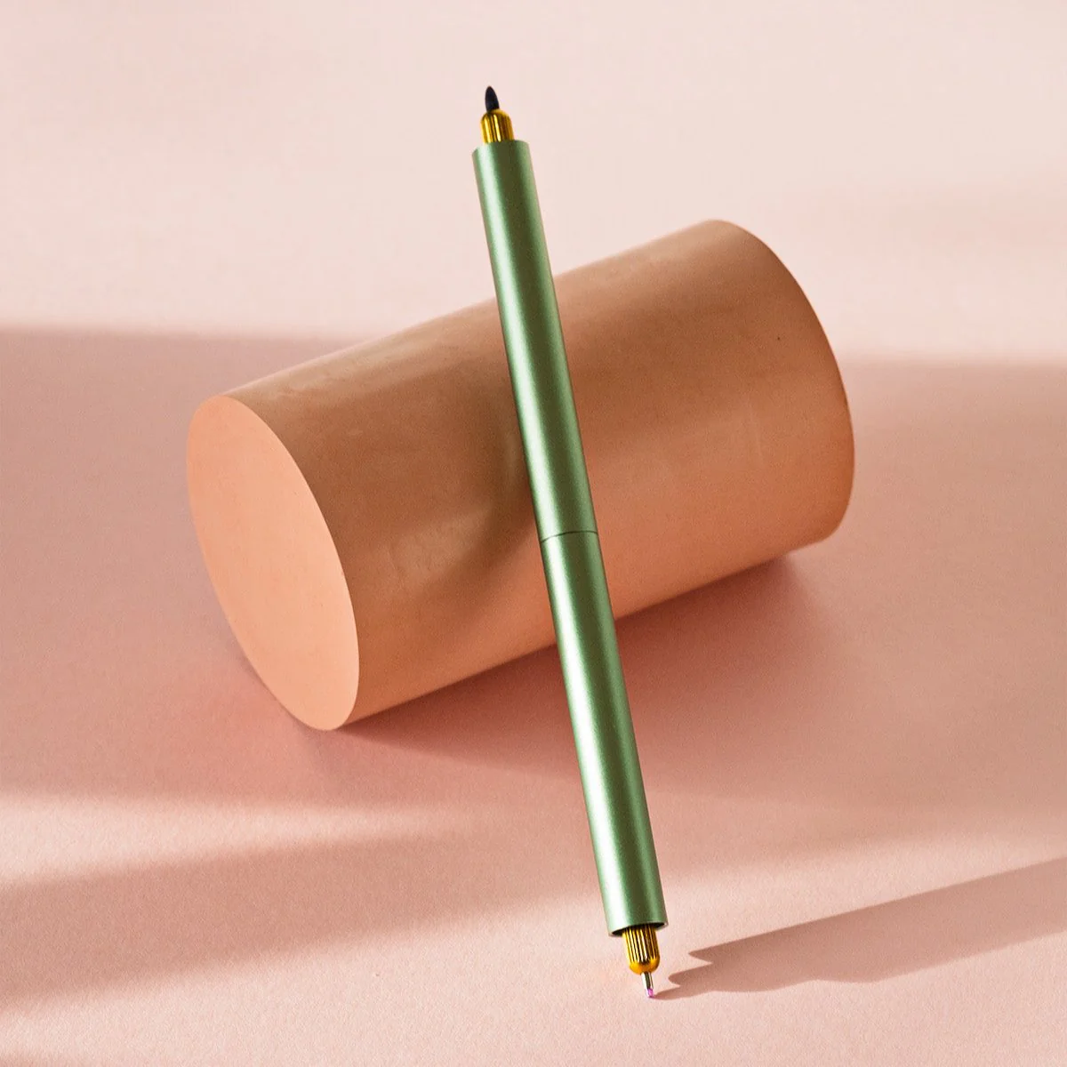 Lumos Pro - The Infinitely Refillable Pen - Image 10