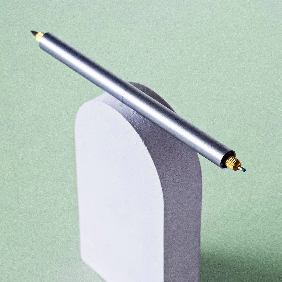 Lumos Pro - The Infinitely Refillable Pen - Image 7