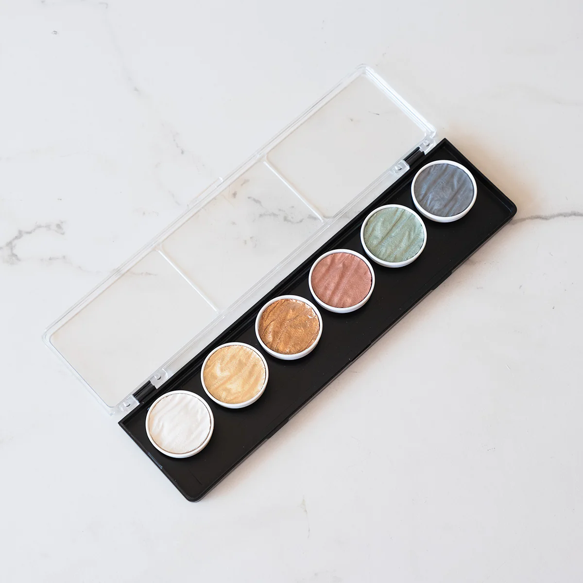 Silk Metallic Finetec Ink Palette