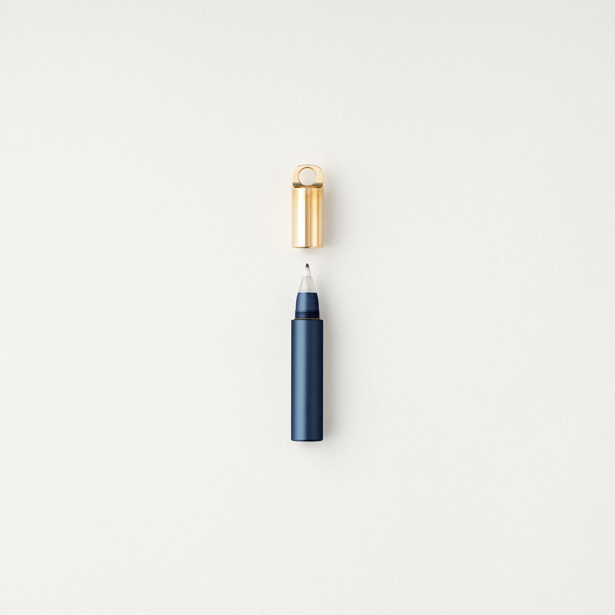 The Field Mouse – refillable travel pen - Image 40