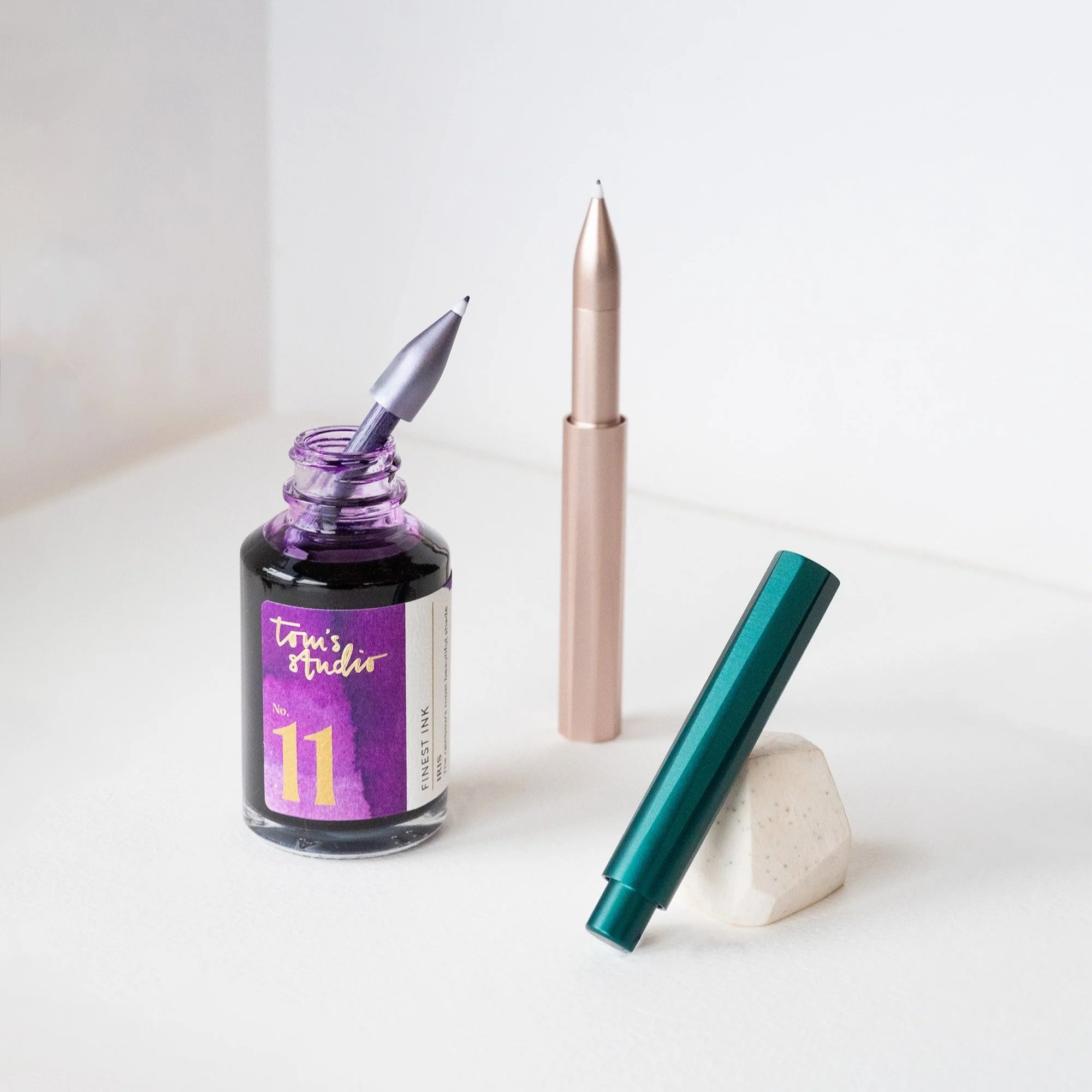 The Wren - Refillable Writing Pen - Image 3